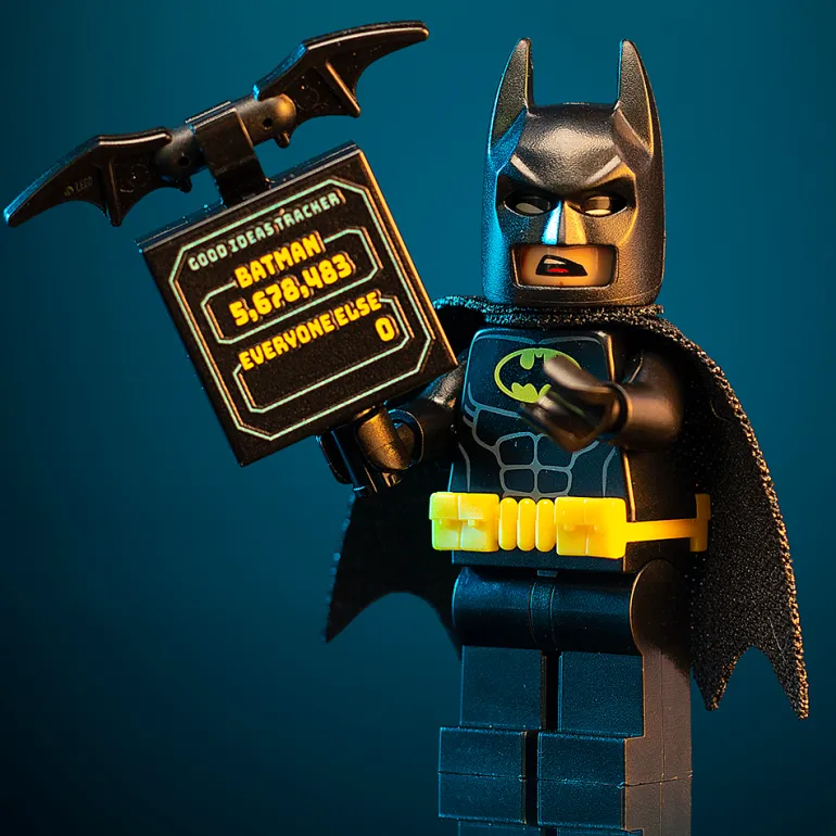 The Brick Show Shop Batman w/ Good Ideas Tracker Sign - LEGO DC Comics Minifigure [CUSTOM