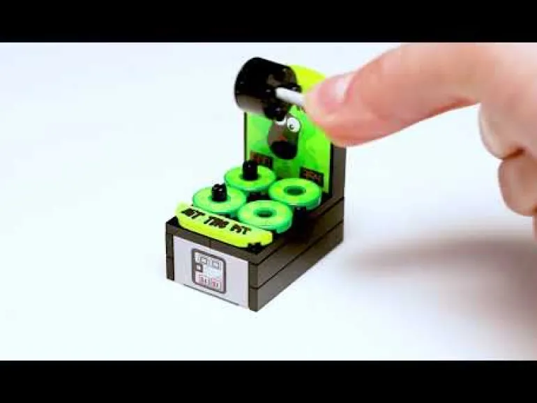 The Brick Show Shop Guac-A-Mole - Custom Arcade Whac-A-Mole Set made using LEGO parts - B3