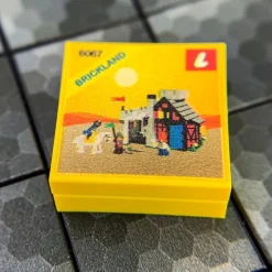The Brick Show Shop Guarded Inn Set 6067 - Custom Printed 2x2 Tile