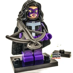 The Brick Show Shop Huntress - LEGO DC Comics Collectible Minifigure (Series 1)