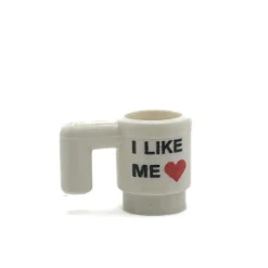 The Brick Show Shop I Like ME Heart Mug (from Deadpool 3) for Minifigs made using LEGO par