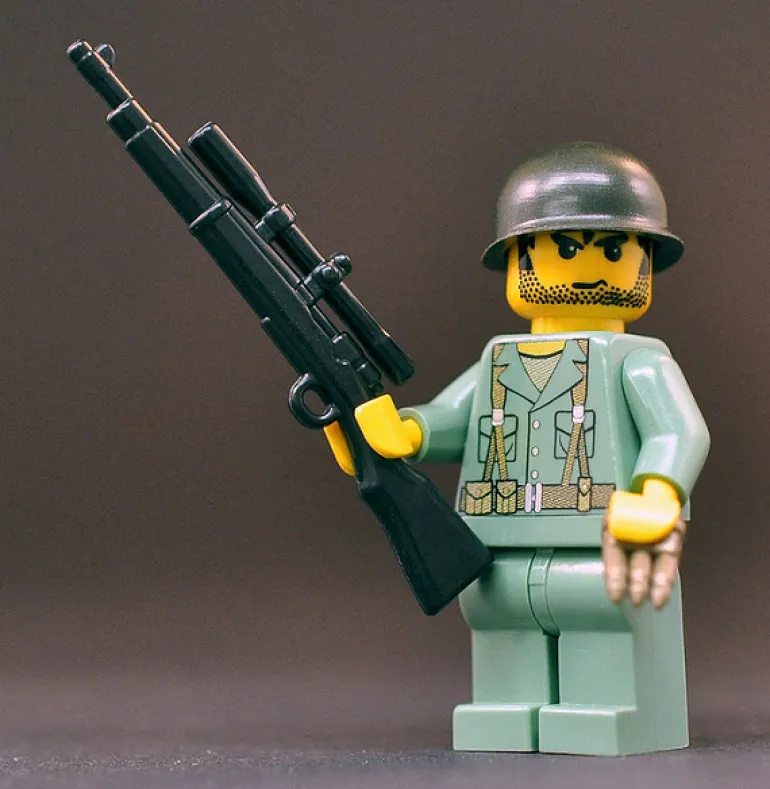 The Brick Show Shop M1903 Springfield USMC Sniper Rifle with Scope - LEGO Compatible