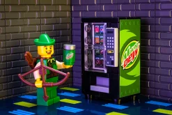 The Brick Show Shop Making Dew - B3 Customs Soda Vending Machine made using LEGO parts