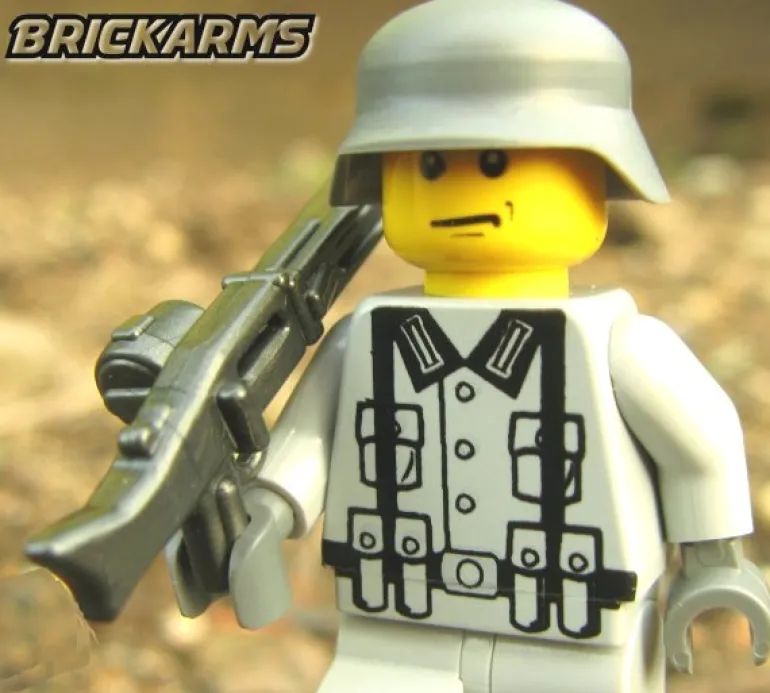 The Brick Show Shop MG-42 w/ Ammo Drum for LEGO Minifigures, BrickArms