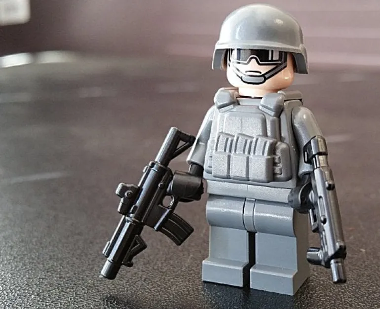 The Brick Show Shop Operator - PCV (Powered Combat Vest) for LEGO Minifig - BrickArms