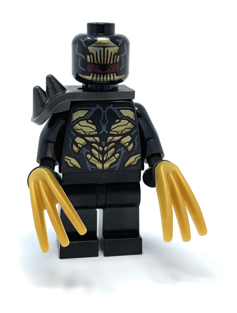 The Brick Show Shop Outrider (Shoulder Armor) - LEGO Marvel Avengers: Endgame Minifigure (