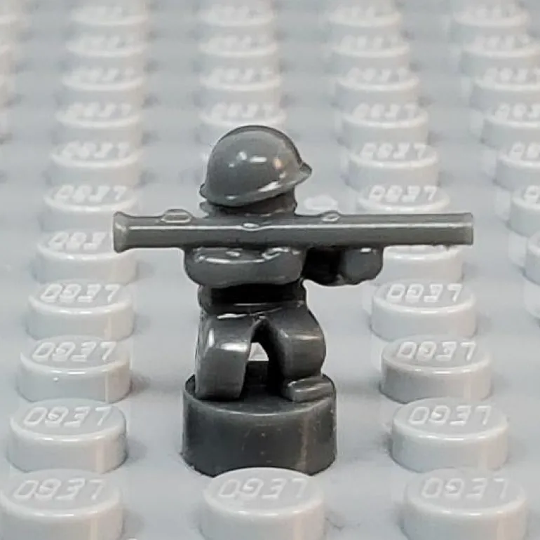The Brick Show Shop Soldier with Bazooka - Nano Military Soldier for LEGO