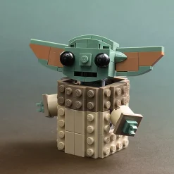 The Brick Show Shop The Child - Baby Yoda Star Wars Mandalorian Set [CUSTOM MOC] made usin